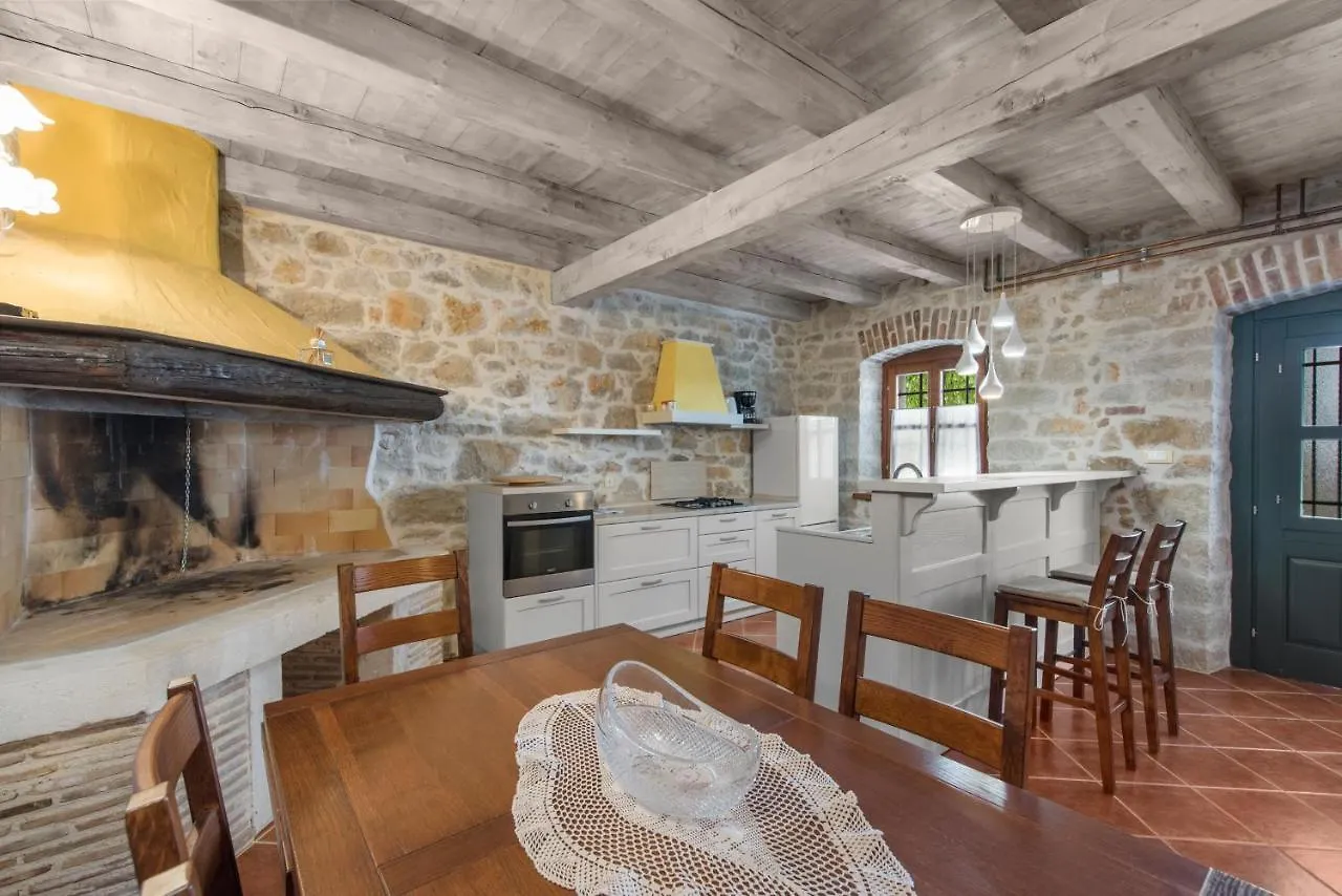 Villa Antonci-18, Pool, 3 Houses, Jacuzzi, Private Territory 0*, Antonci (Porec) Croatia